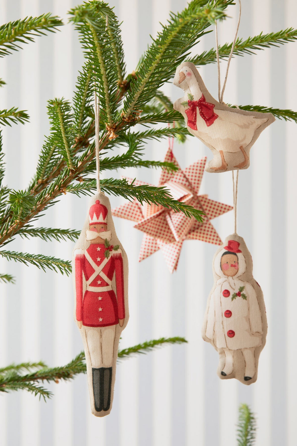 Tilda - Merry Little Christmas - WinterFriends (2色展開)