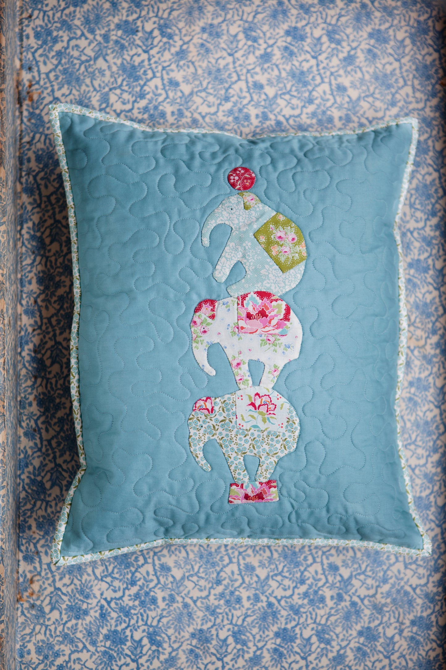 Tilda - Summer Picnic: Circus (2色展開）