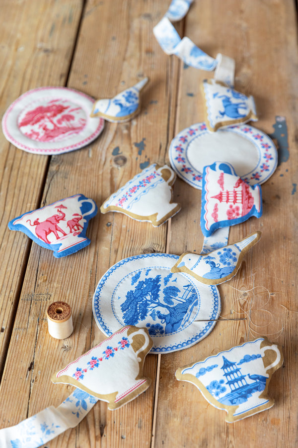 Labels & Ornaments